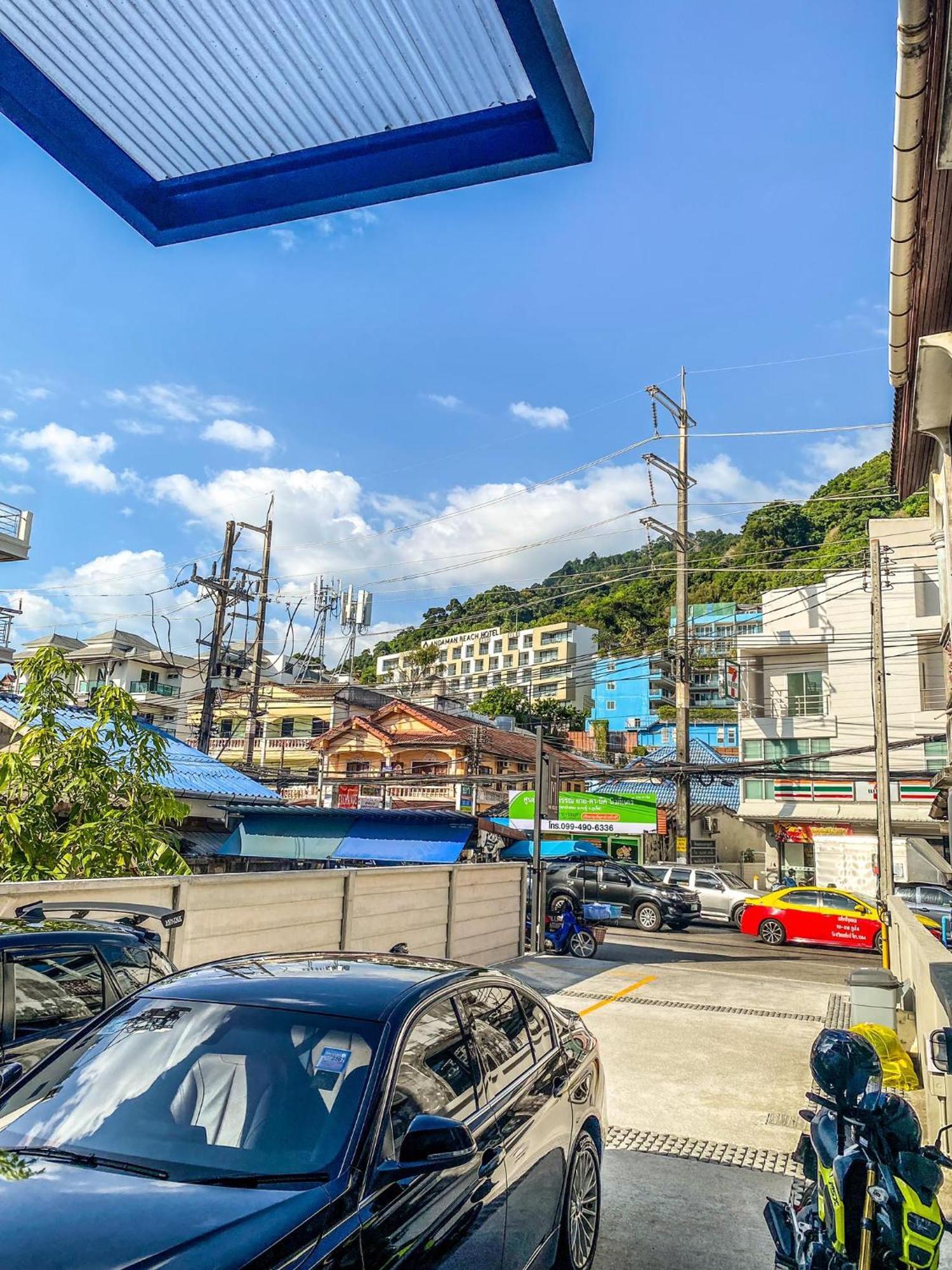 Hm House Appartamento Patong